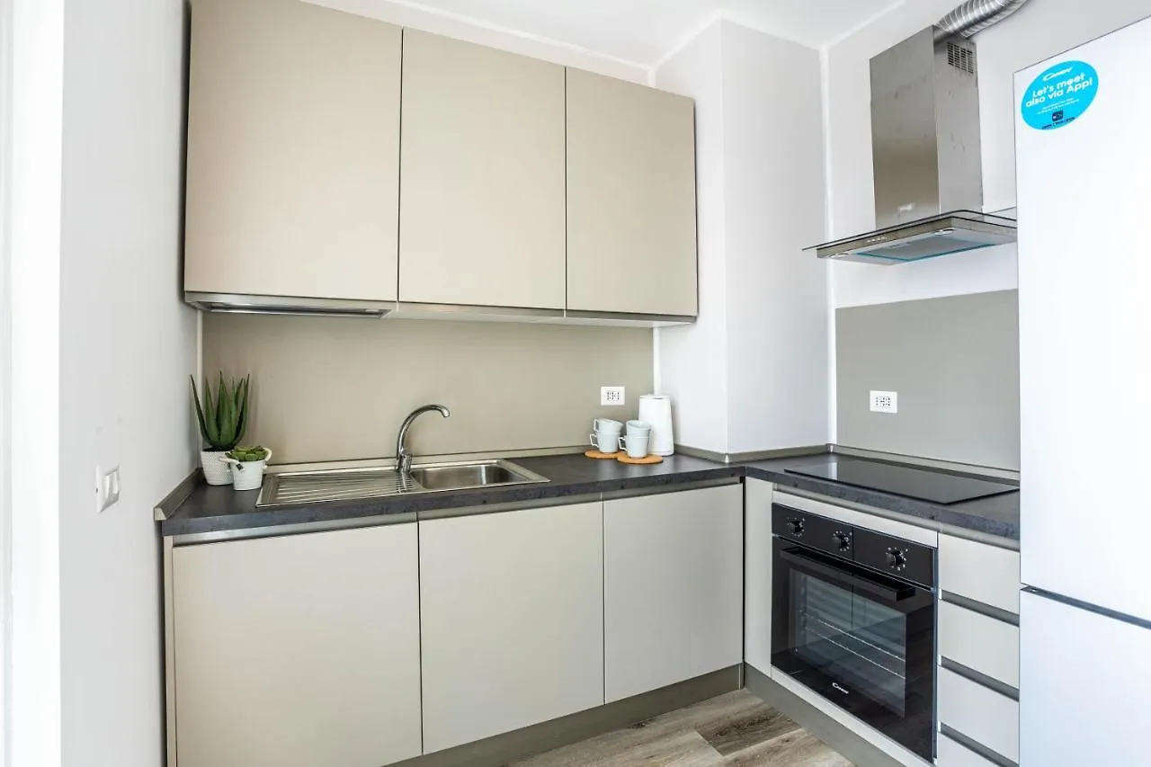 2 Bedrooms Apt With Terrace - Nolo Area Via Varanini Milan