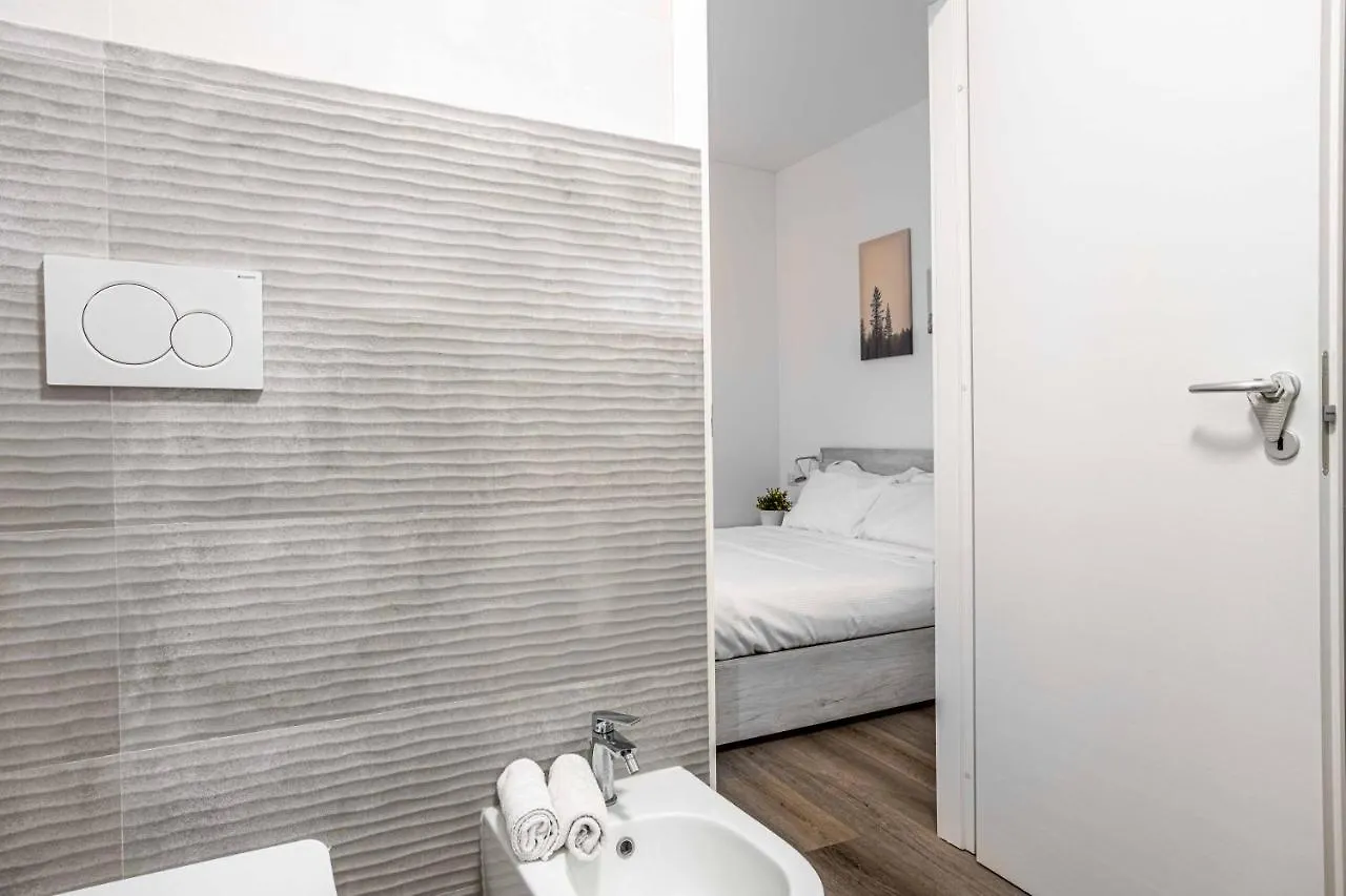 2 Bedrooms Apt With Terrace - Nolo Area Via Varanini Milan